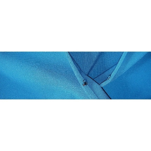 Banana Republic New With Tags Wrap Blouse In Size Medium Tall - Picture 6 of 13